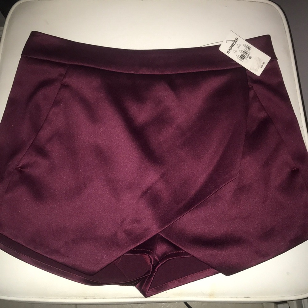 Maroon skort
